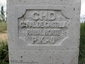 P7088128.JPG (548206 bytes)