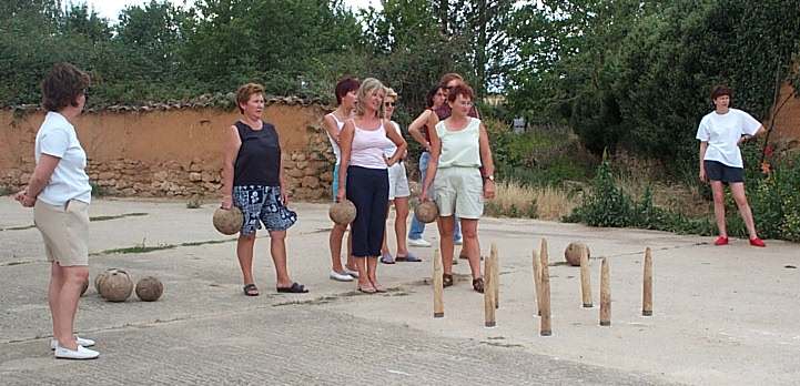 esperando.jpg (50311 bytes)