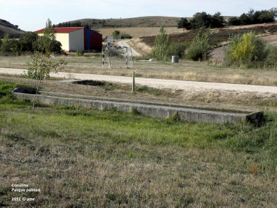 P9149994.JPG (703185 bytes)